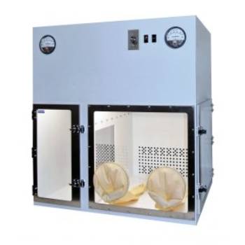 Laminar Flow Glove Box Isolator